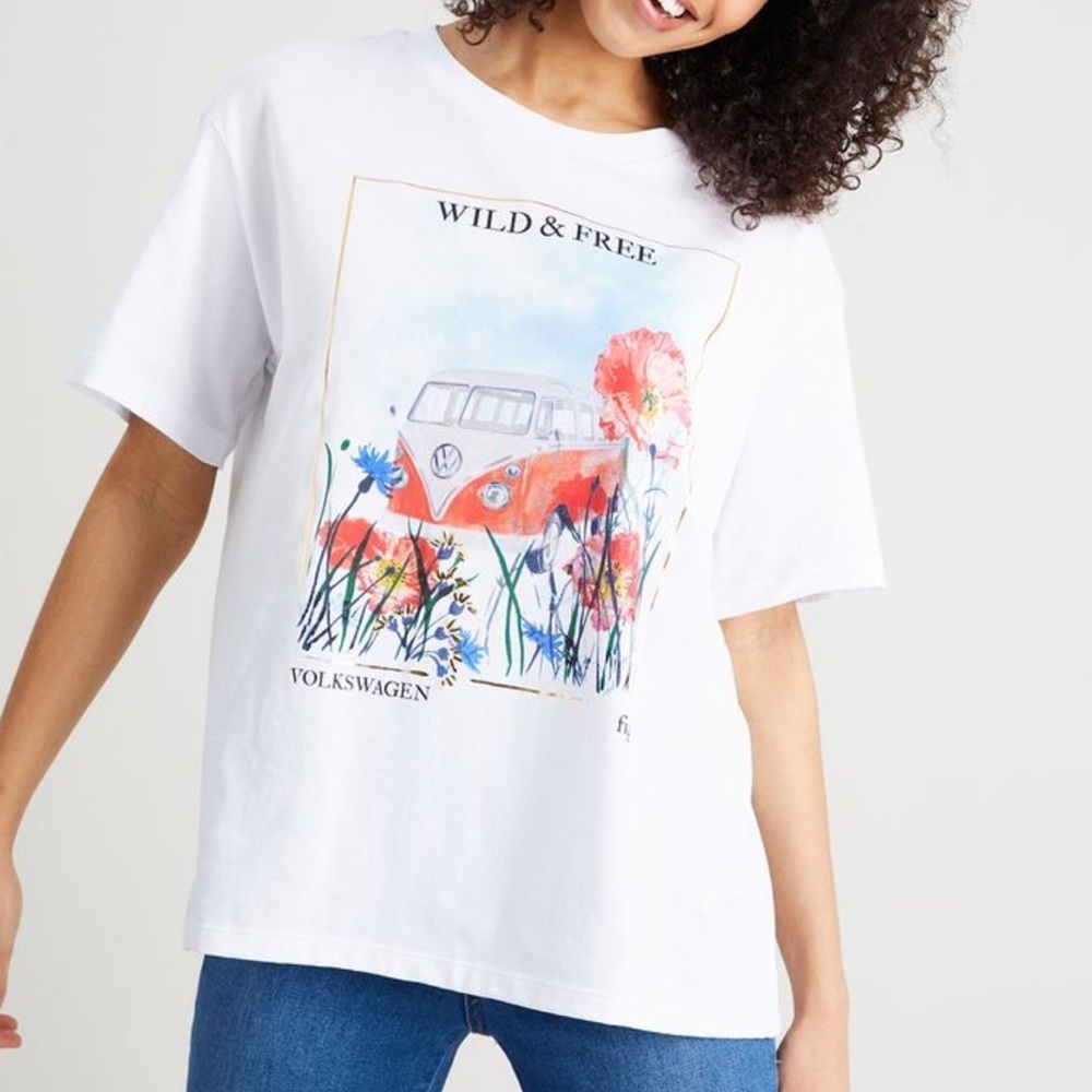 Volkswagen Camper Van tee Wild and Free Womens cotton tee Large